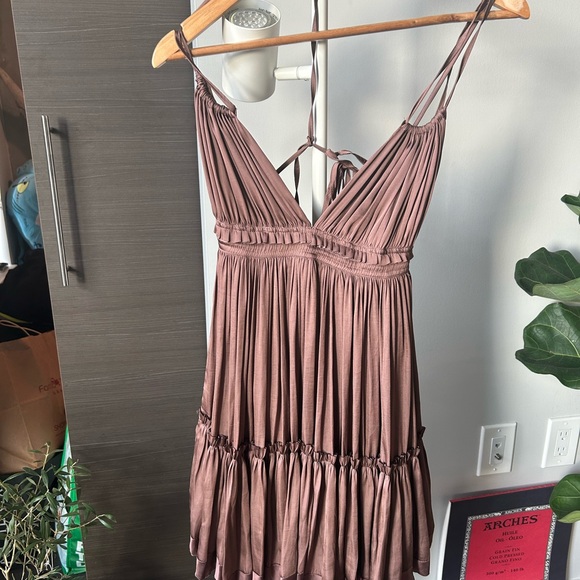 New - Reset - Mauve Ruffled Dress - Picture 5 of 6